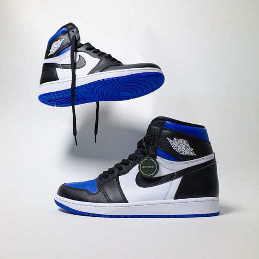Air Jordan 1 azul y negra